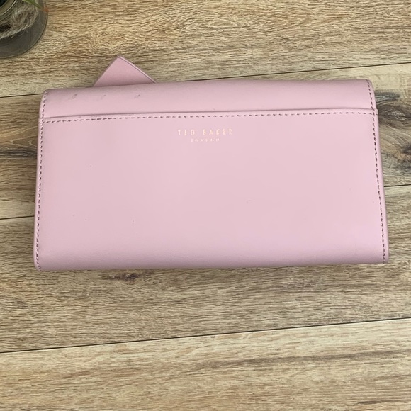 Ted Baker London Knot Detail Wallet - Picture 2 of 8